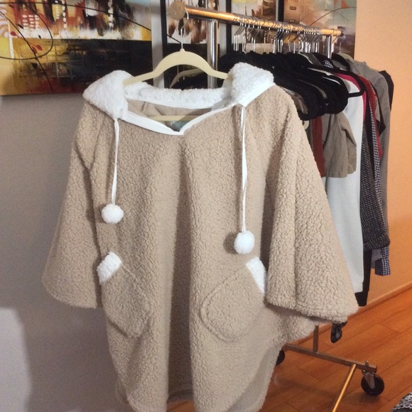 Cozy pajama Sherpa poncho - Picture 5 of 6